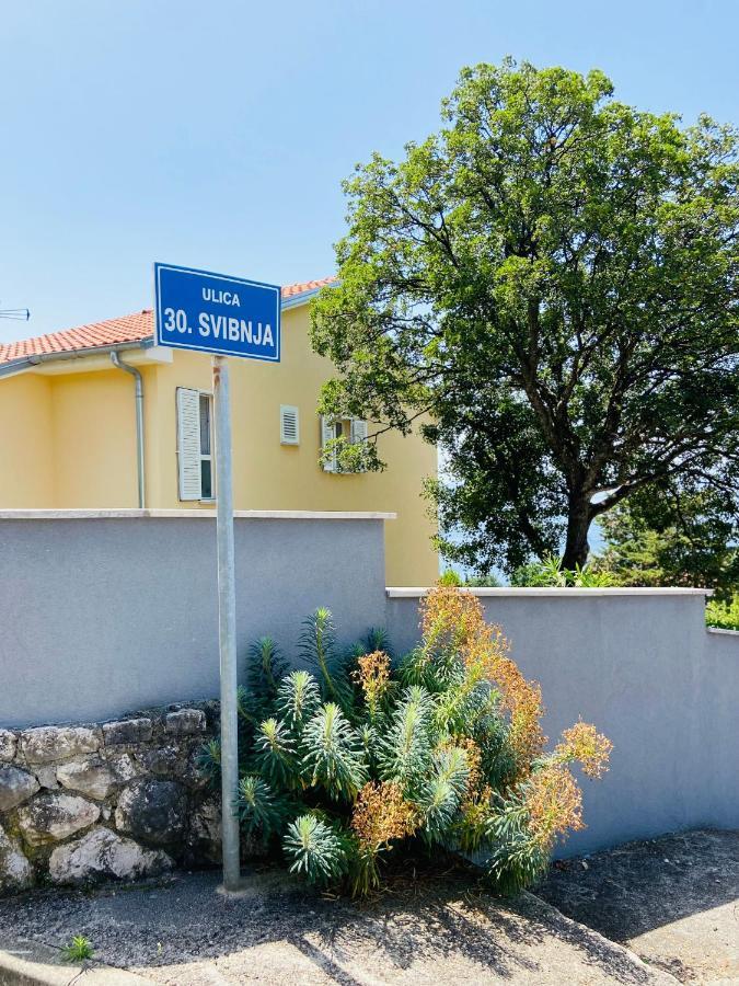 Villa Rudy Holiday Home Njivice Extérieur photo